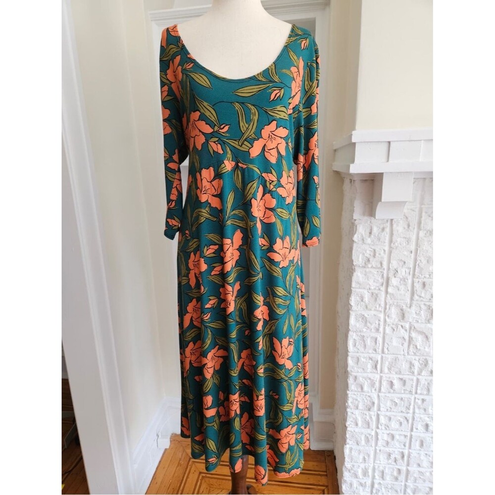 Salaam Dress L -USA Made, Dress with Floral Blooms